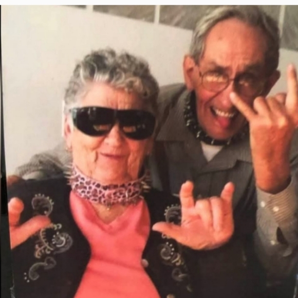 โ๏ธ Littlest Pet Shop Tug & Play Beethoven's 2nd # 7371 - Picture 13 of 14